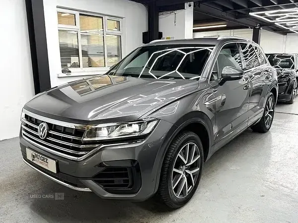 Used VW Touareg R-line 286 HP (210 kW) 2018 Grey SUV