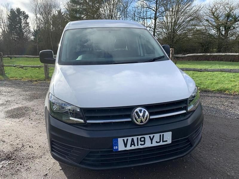 Used VW Caddy Startline 102 HP (75 kW) 2019 White MPV
