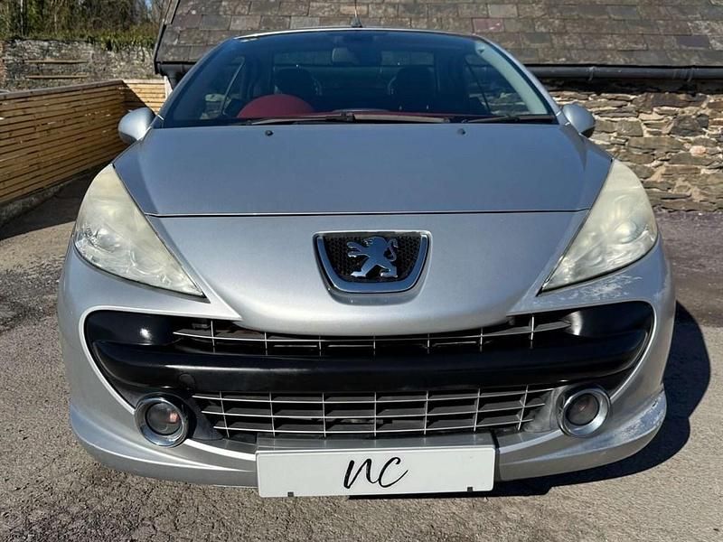 Używany Peugeot 207 CC GT 2008 Srebrny Kabriolet