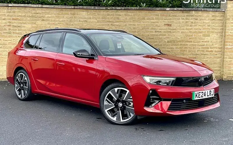 Used Vauxhall Astra Ultimate 114 kW (156 HP) 2026 Estate