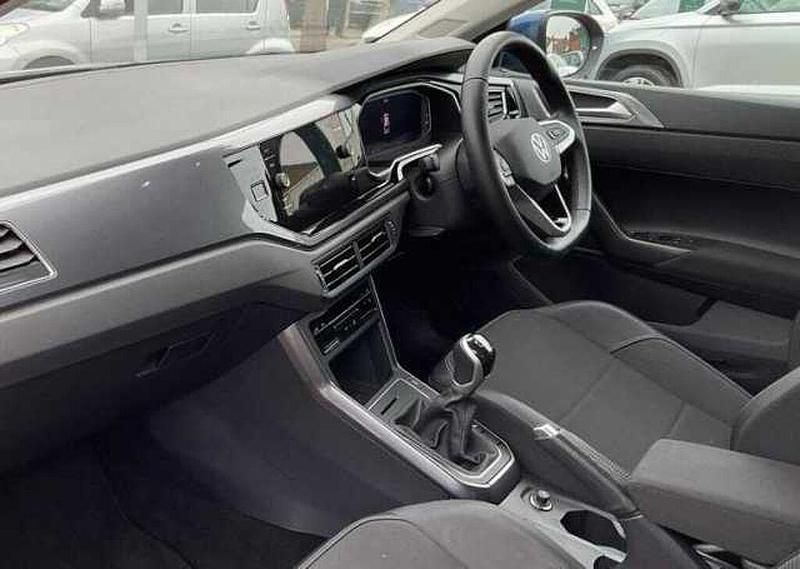 Used VW Taigo Style 110 HP (80 kW) 2024 Blue SUV