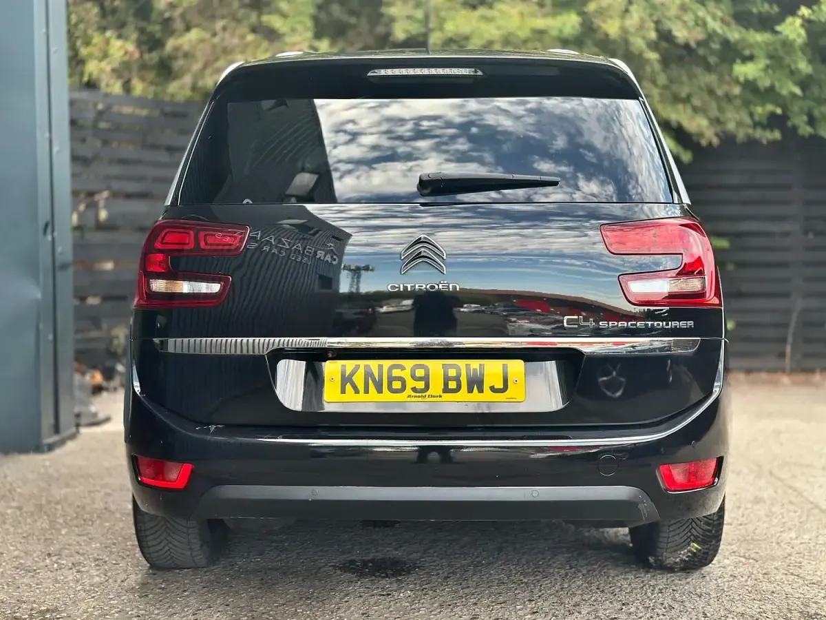 Used Citroën Grand C4 Picasso Feel 130 HP (95 kW) 2020 Black MPV