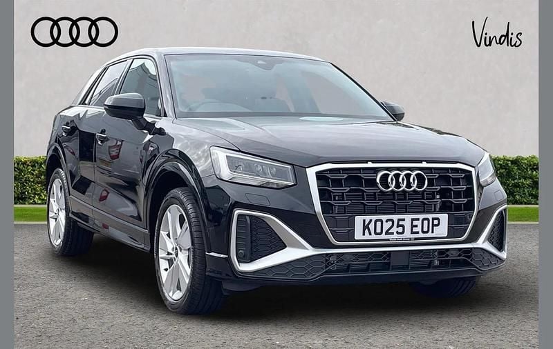 New Audi Q2 S-Line 190 HP (139 kW) 2025 Black SUV