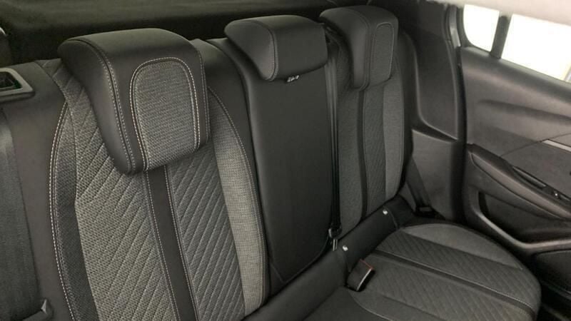Image 4/4