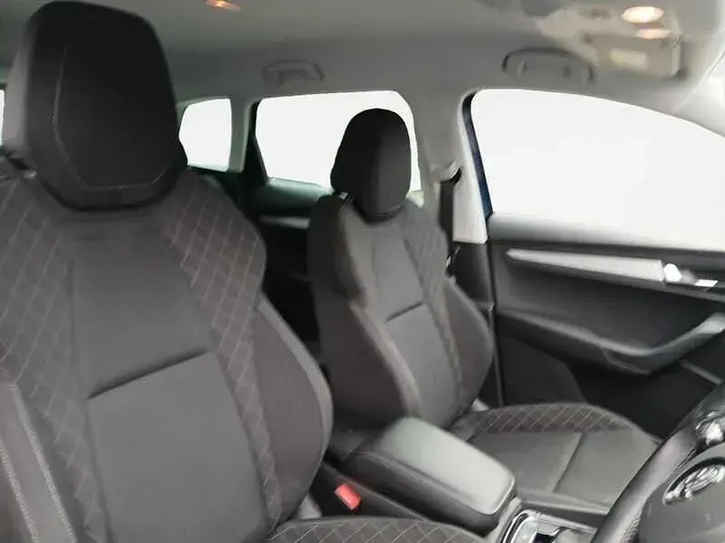 Used Skoda Karoq SE Technology 150 HP (110 kW) 2021 Blue SUV