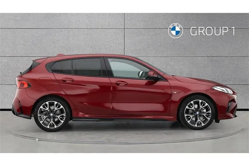 Gebraucht BMW 120 M Sport 156 PS (114 kW) 2025 Rot Kleinwagen