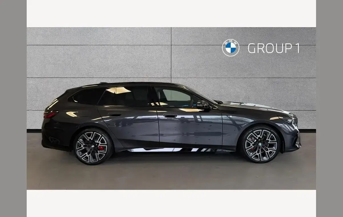 Used BMW 520 M Sport 208 HP (152 kW) 2026 Grey Estate