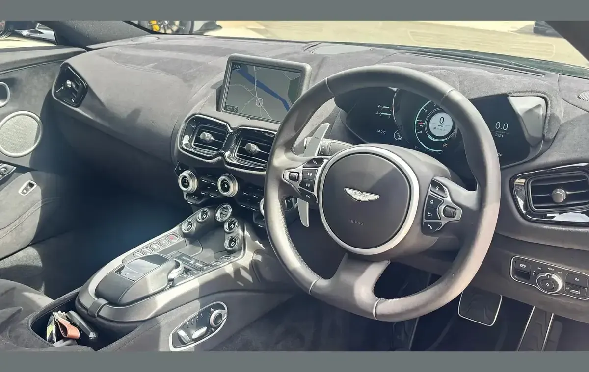 Used Aston Martin Vantage 510 HP (375 kW) 2021 Blue Coupe