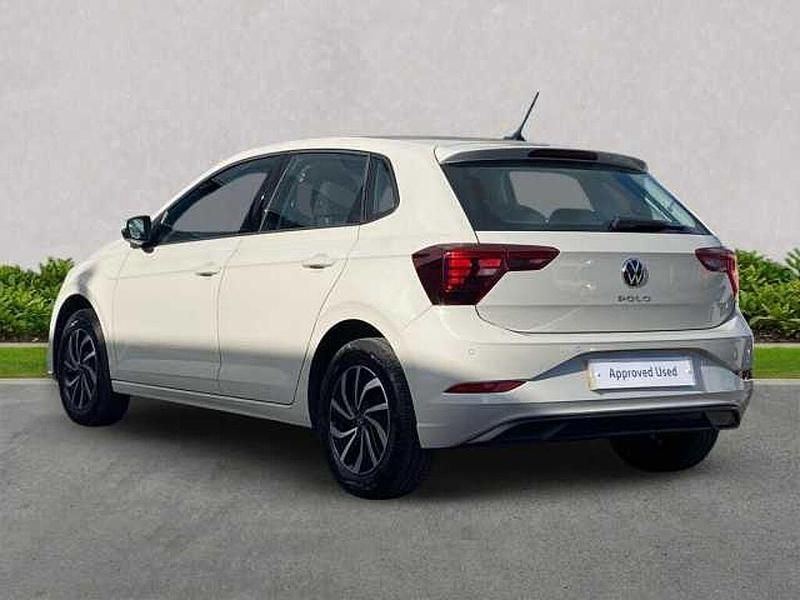 Używany VW Polo Life 80 KM (58 kW) 2023 Szary Hatchback