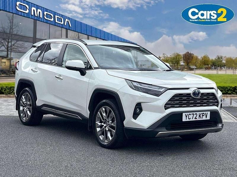 White Used 2022 Toyota RAV4 Hybrid SUV | £27,490 (Fair price) - Image 1/4