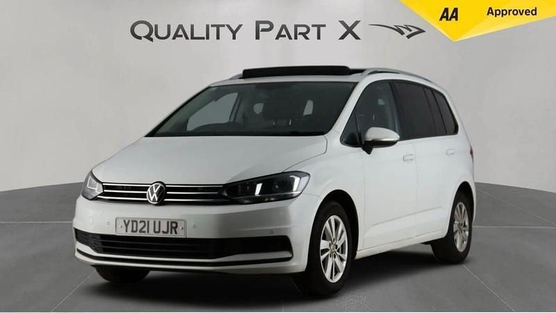 Used VW Touran Family 150 HP (110 kW) 2021 White MPV
