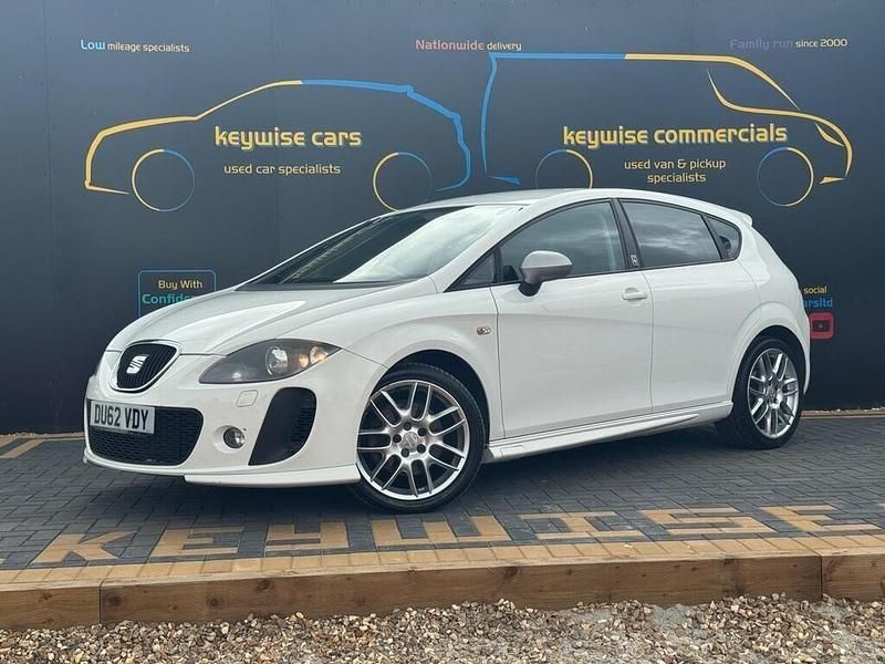 White Used 2012 Seat Leon FR Hatchback | £9,490 (A bit pricey) - Image 1/4