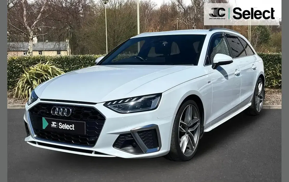 Used Audi A4 S-Line 200 HP (147 kW) 2021 White Estate