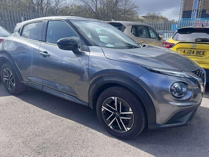 Used Nissan Juke N-Connecta 143 HP (105 kW) 2025 Grey SUV