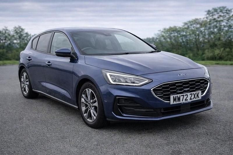 Used Ford Focus Titanium 125 HP (91 kW) 2023 Blue Hatchback