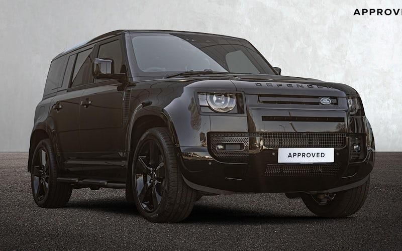 Used 2025 Land Rover Defender HSE Dynamic SUV | £81,699 - Image 1/4