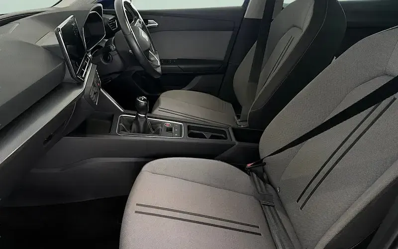 Used Seat Leon SE Dynamic 110 HP (80 kW) 2023 Hatchback