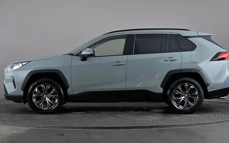 Used Toyota RAV4 Design 218 HP (160 kW) 2025 SUV