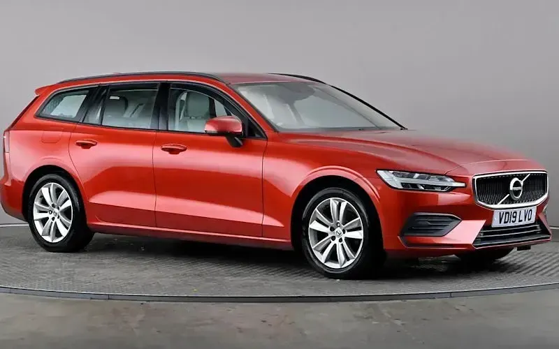 Usado Volvo V60 Momentum 150 CV (110 kW) 2019 Familiar