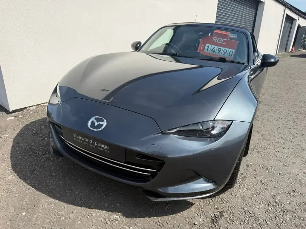 Used Mazda MX5 Inclusive 160 HP (117 kW) 2018 Meteor grey Cabriolet