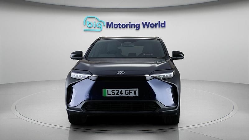 Used Toyota bZ4X 147 kW (201 HP) 2024 SUV