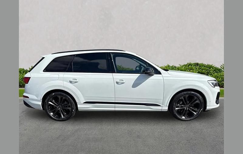 New Audi Q7 Black Edition 281 HP (206 kW) 2025 Other SUV