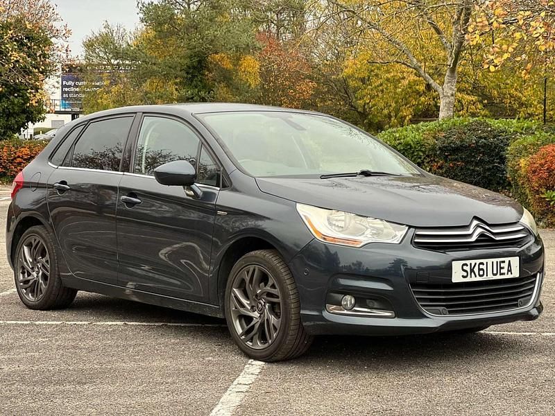 Blue Used 2011 Citroën C4 Exclusive Hatchback | £4,290 (Fair price) - Image 1/4