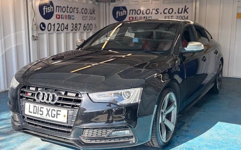 Begagnad Audi S5 Black Edition 333 HK (244 kW) 2015 Sportkupé