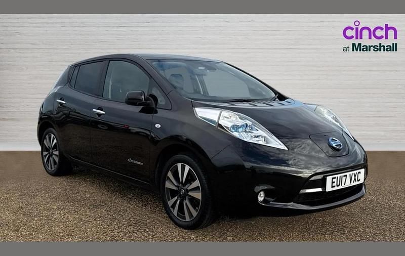 Black Used 2017 Nissan Leaf Tekna Hatchback | £5,650 (Fair price) - Image 1/4