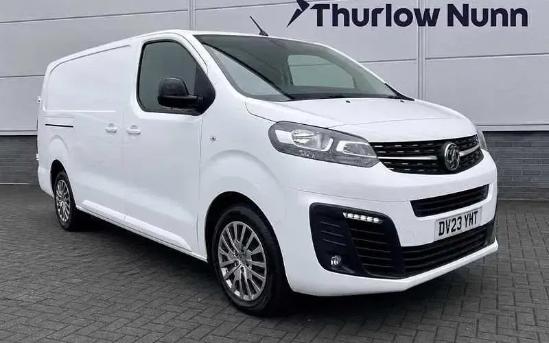 Used Vauxhall Vivaro S 101 HP (74 kW) 2023 MPV