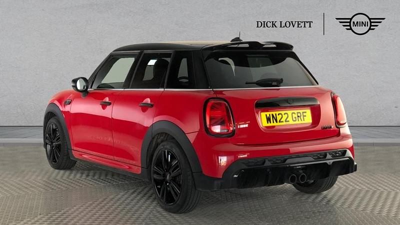 Used Mini Cooper S Sport 176 HP (129 kW) 2022 Red Hatchback