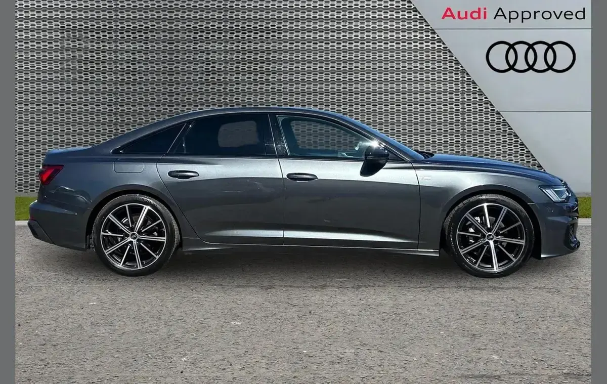 Begagnad Audi A6 Black Edition 200 HK (147 kW) 2024 Grå Sedan