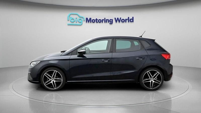Used Seat Ibiza FR 108 HP (79 kW) 2023 Blue Hatchback
