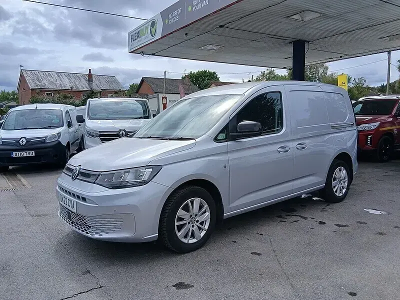 Used VW Caddy Pro 102 HP (75 kW) 2022 Silver MPV