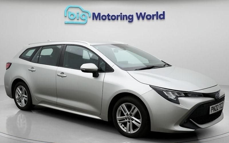 Used 2022 Toyota Corolla Estate | £17,000 (Good price) - Image 1/4