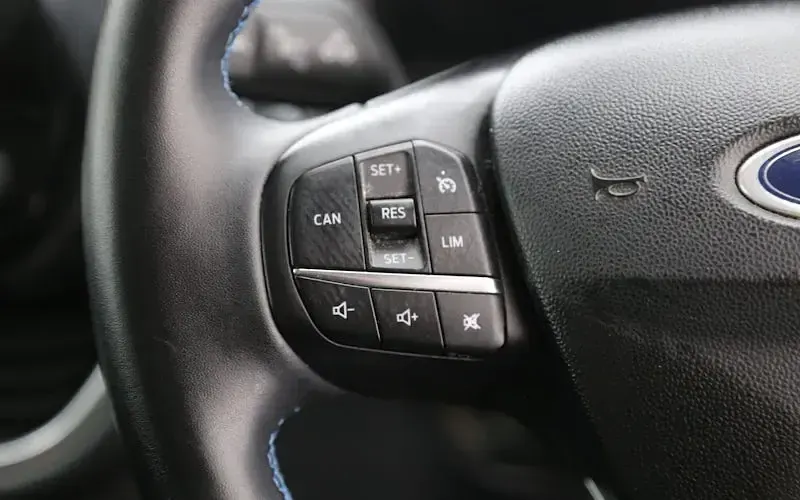 Used Ford Fiesta Active X 125 HP (91 kW) 2022 Silver Hatchback