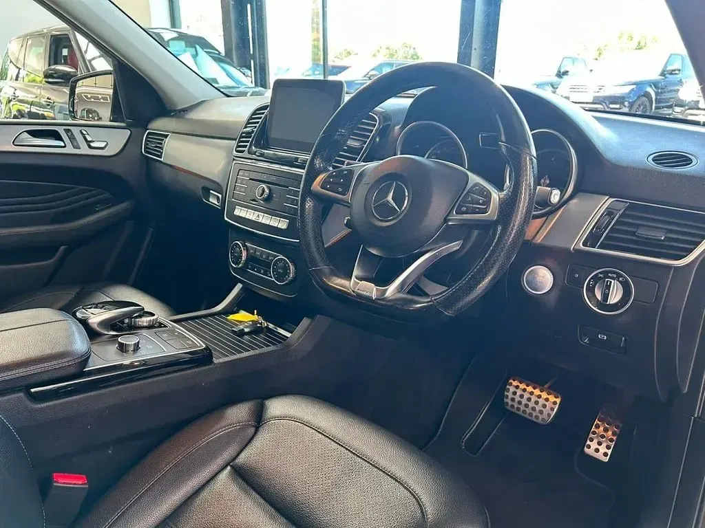 Used Mercedes GLE250 AMG line 2016 Black SUV