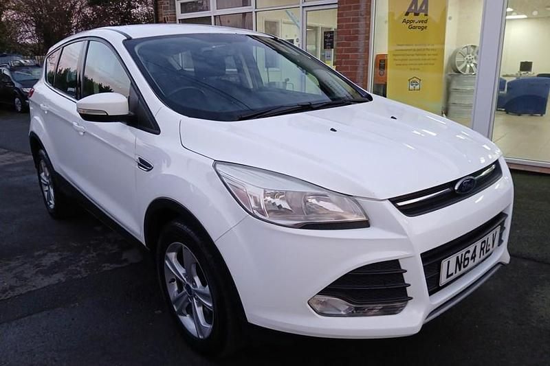White Used 2014 Ford Kuga Zetec SUV | £3,995 (Good price) - Image 1/1
