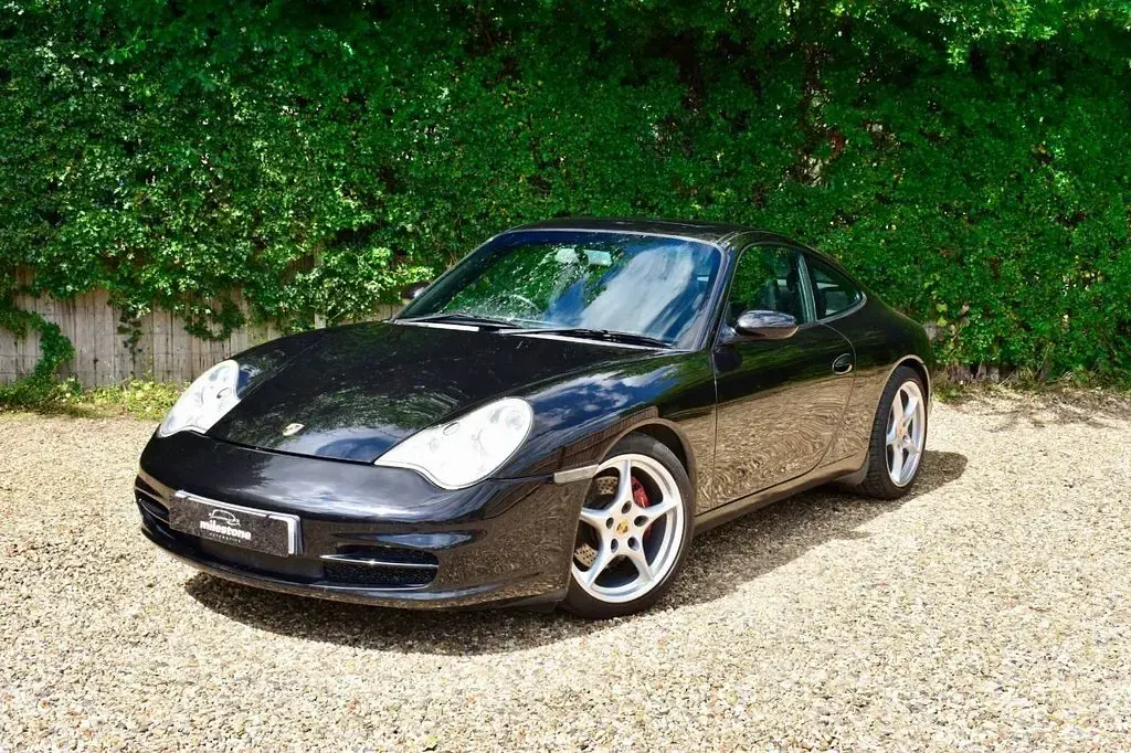 Used Porsche 911 Carrera 4 320 HP (235 kW) 2002 Black Coupe