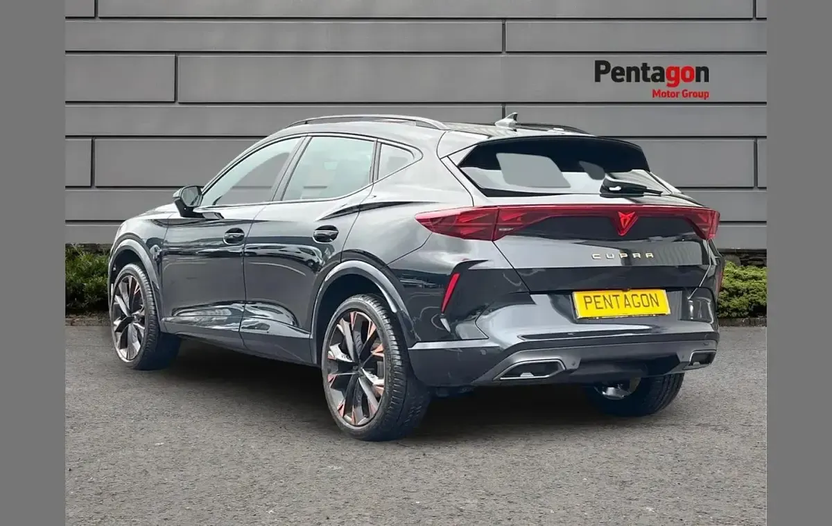 New Cupra Formentor 147 HP (108 kW) 2025 Black SUV