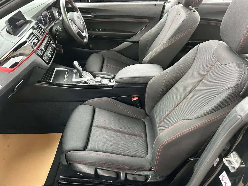 Usado BMW 218 Sport Line 2019 Negro Descapotable