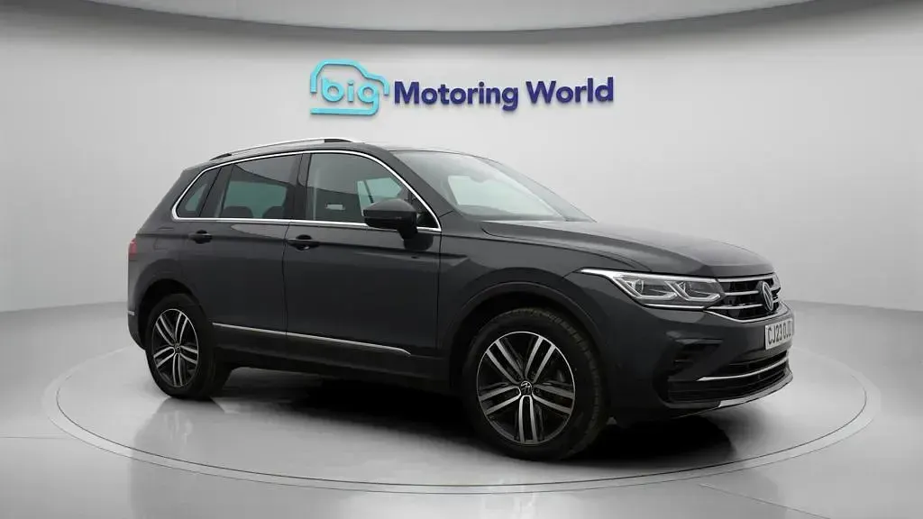 Used VW Tiguan Elegance 245 HP (180 kW) 2023 SUV
