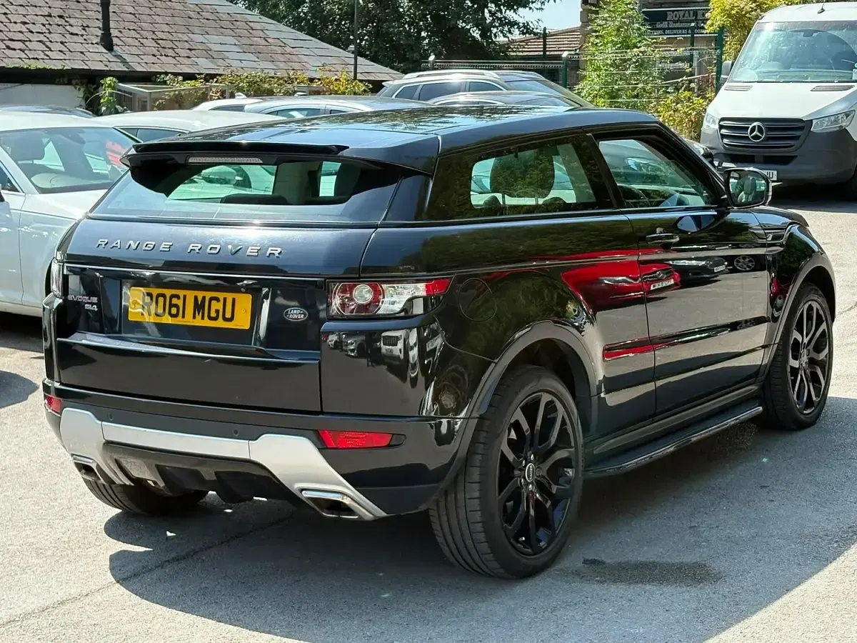 Used Land Rover Range Rover evoque Dynamic 236 HP (173 kW) 2011 Black Coupe