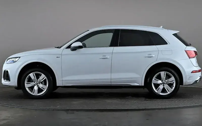 Used Audi Q5 S-Line 299 HP (219 kW) 2024 SUV