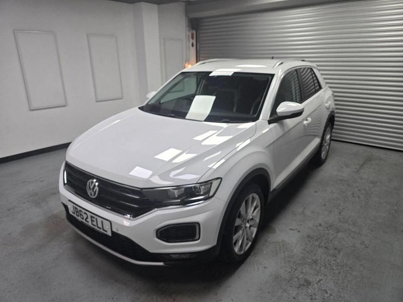 White Used 2018 VW T-Roc SEL SUV | £13,790 (Fair price) - Image 1/4