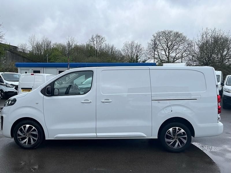 Used Fiat Scudo Business 145 HP (106 kW) 2022 White Van