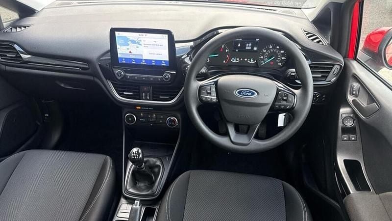 Used Ford Fiesta Trend 99 HP (72 kW) 2023 Red Hatchback