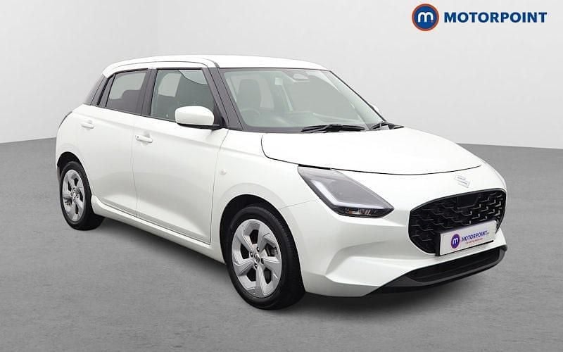 White Used 2025 Suzuki Swift Hatchback | £15,649 (Fair price) - Image 1/4
