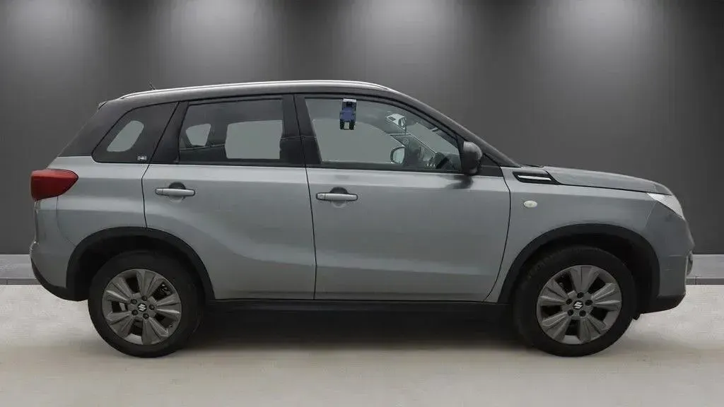 Second-hand Suzuki Vitara SZ-T 111 CP (81 kW) 2019 Gri SUV