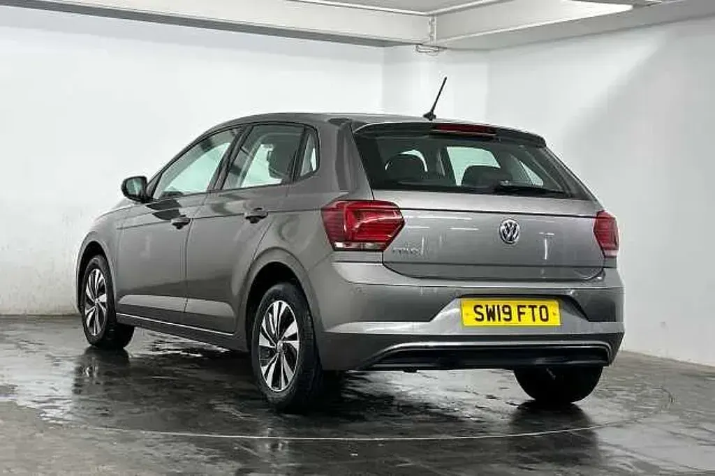 Used VW Polo SE 95 HP (69 kW) 2019 Grey Hatchback